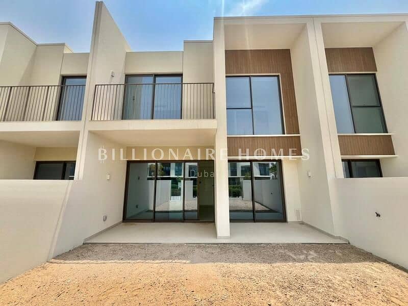 Brand New | Next to Golden Beach | View Today