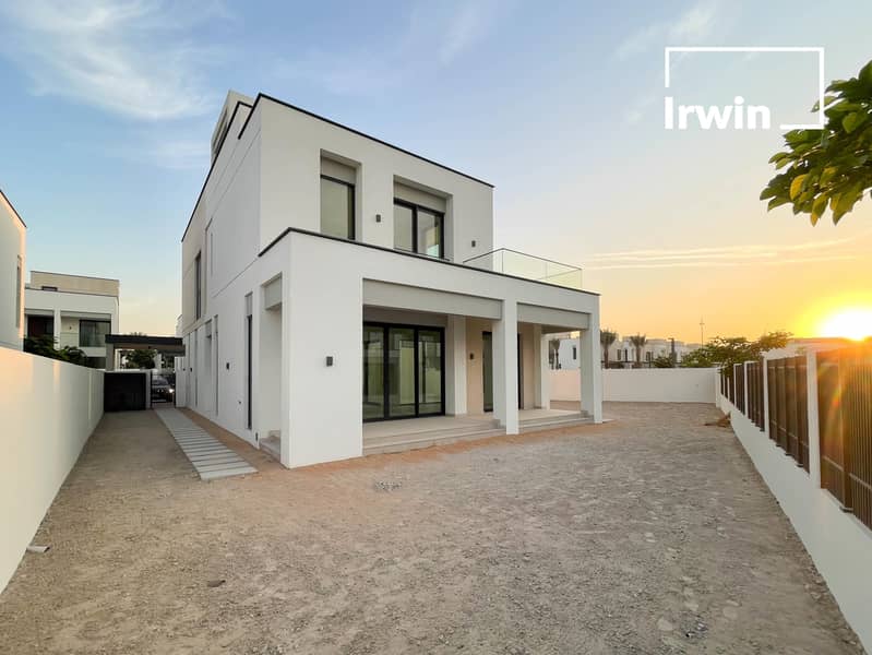 Exquisite Villa | Large Plot | Greenbelt