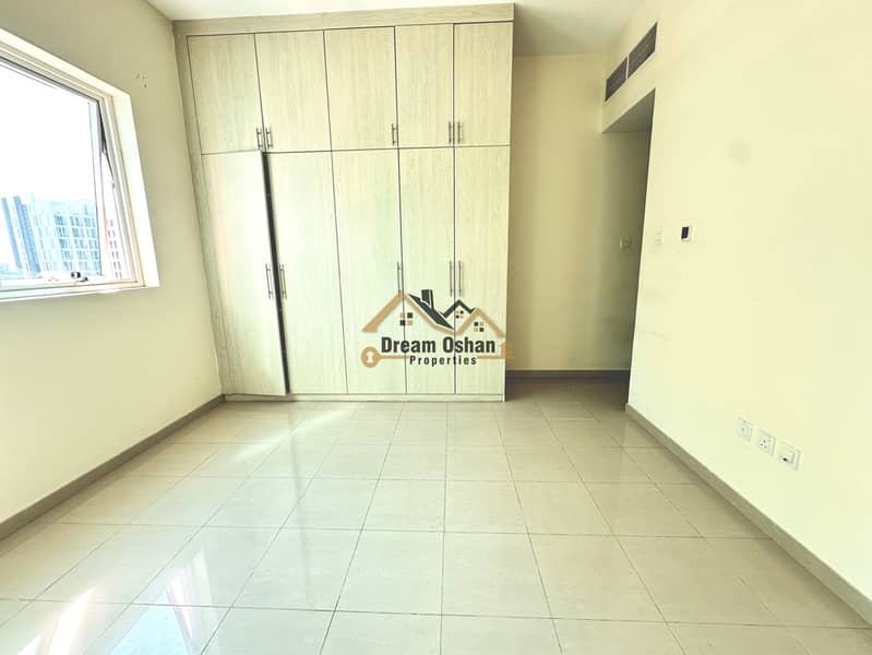 Elegant massive 2Bedroom plus Made Room | Prime Location - Image 9