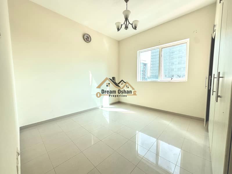 Elegant massive 2Bedroom plus Made Room | Prime Location - Image 10