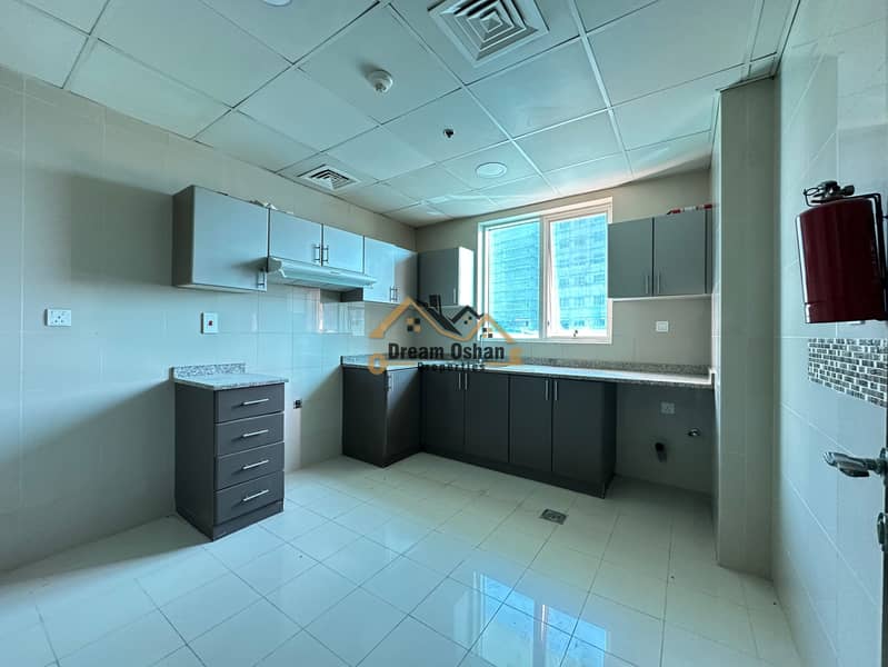 Elegant massive 2Bedroom plus Made Room | Prime Location - Image 12