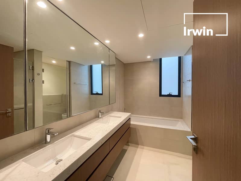 Exquisite Villa | Large Plot | Greenbelt - Image 28