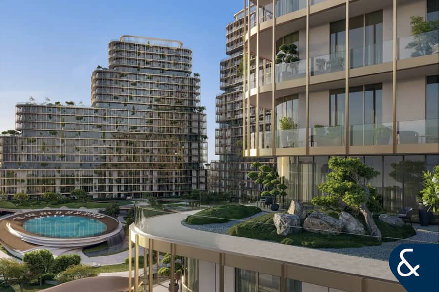 Ultra Luxury Living I Waterfront I Sea View - Image 6