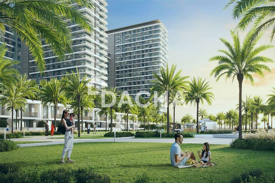 Park + Pool Views| Genuine Resale | Premium Bldg - Image 7