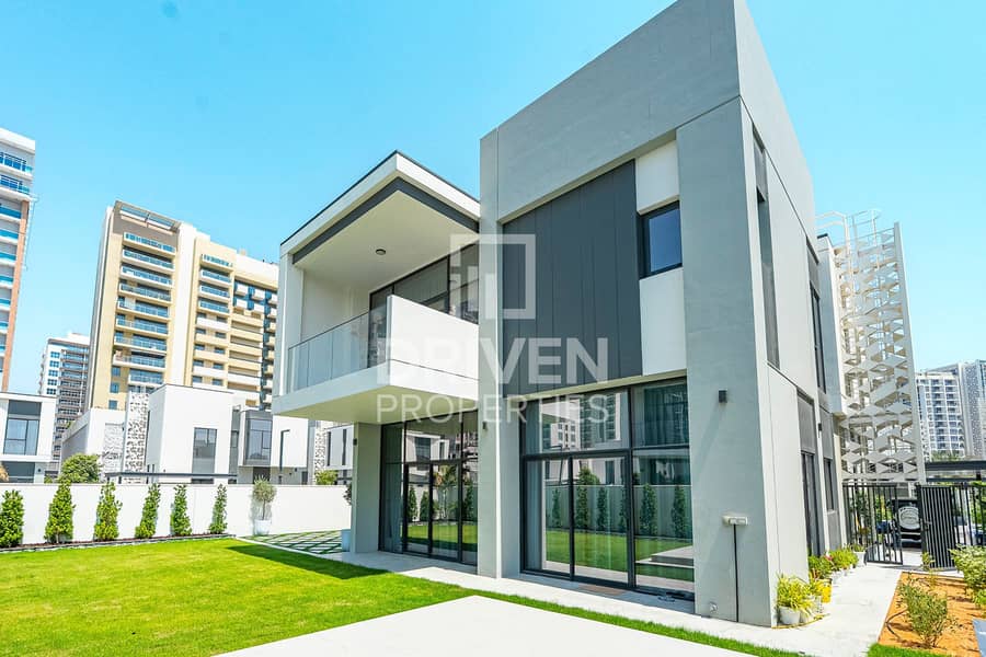 Corner Villa | Fully Upgraded | Large Type | Vastu