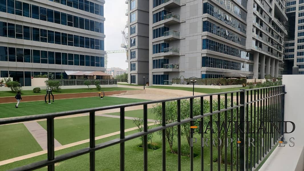 Spacious + Hall | Huge Courtyard | Pool & Park View