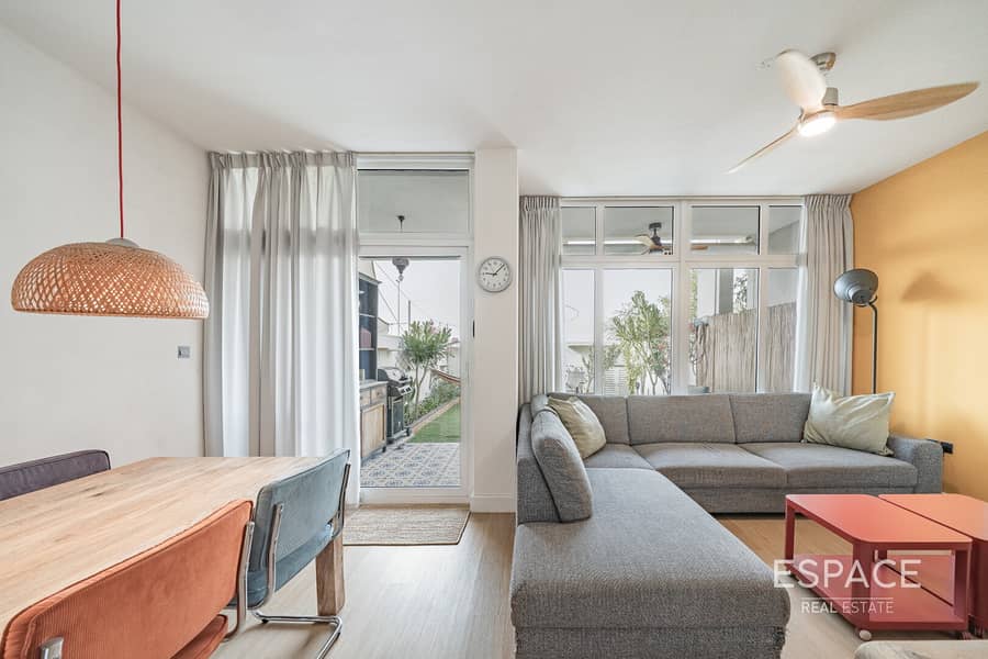 Vacant | Modern | Garden