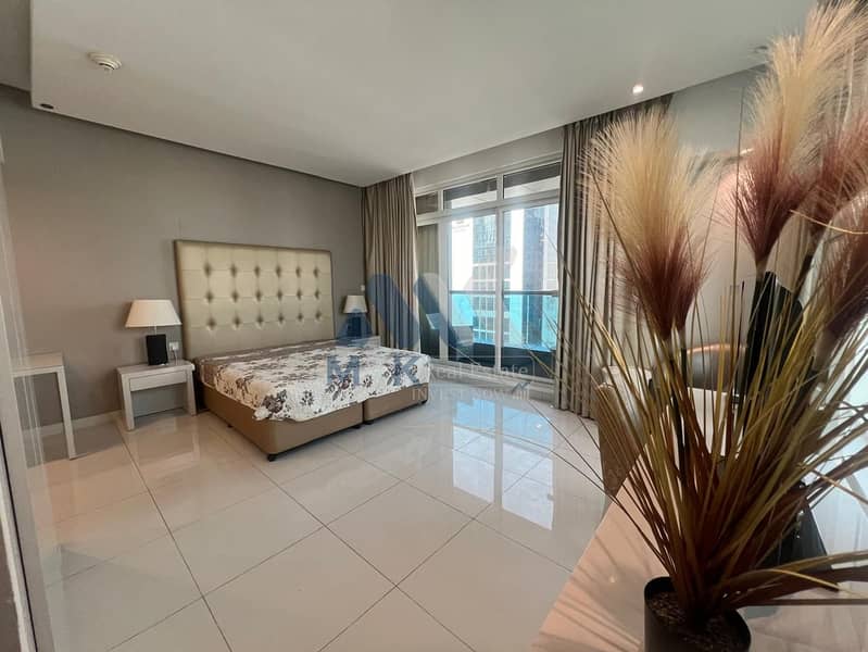 Near Dubai Mall / Canal View / Spacious Apartment