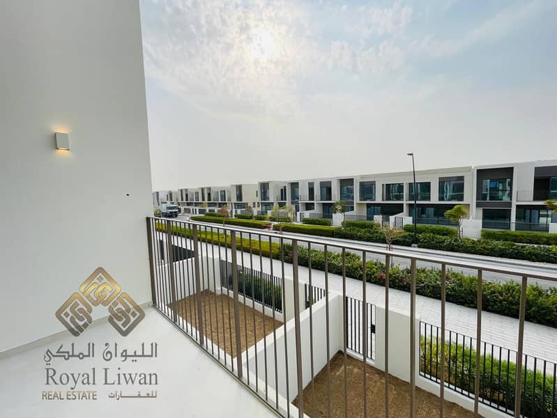 Spacious Single Row 3-Bedroom Townhouse For Rent – The Valley, Talia Dubai