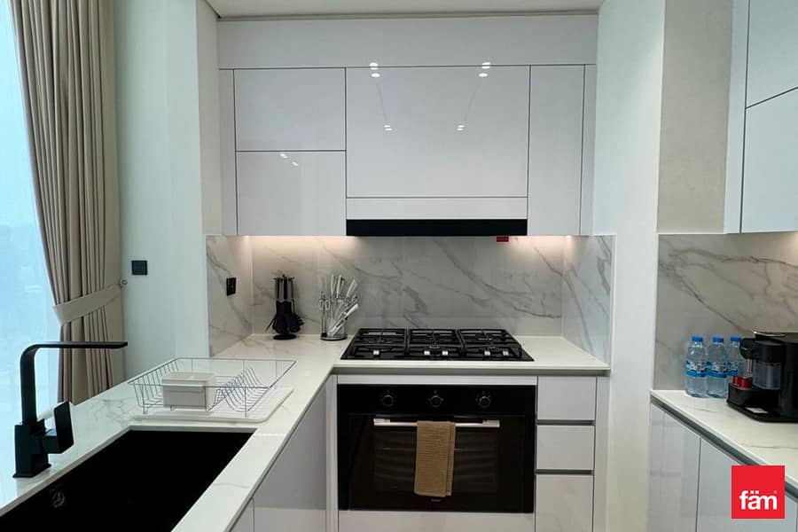 Luxury Fully Furnished | High Floor