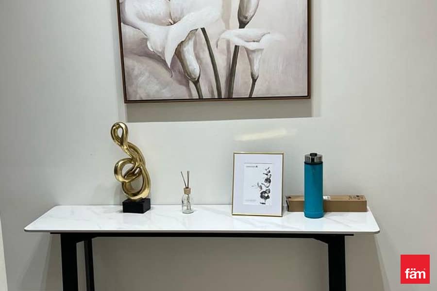 Luxury Fully Furnished | High Floor - Image 8