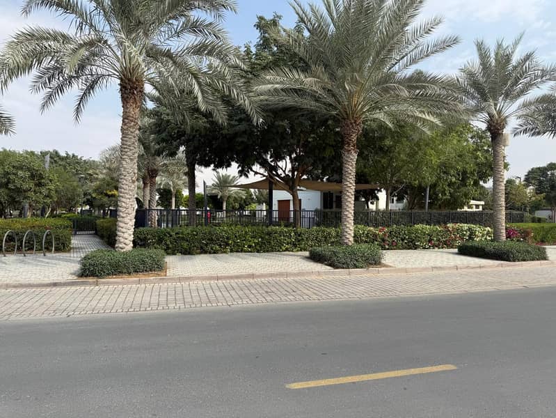 Larger Plot | 4br Type A Corner | On Pool & Park - Image 6