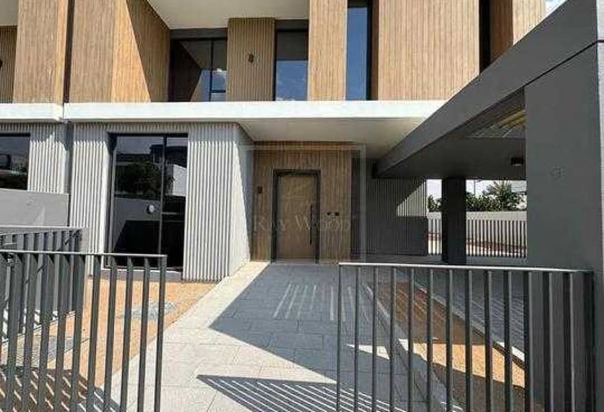 Spacious 4_Beds Twin Villas | Brand new