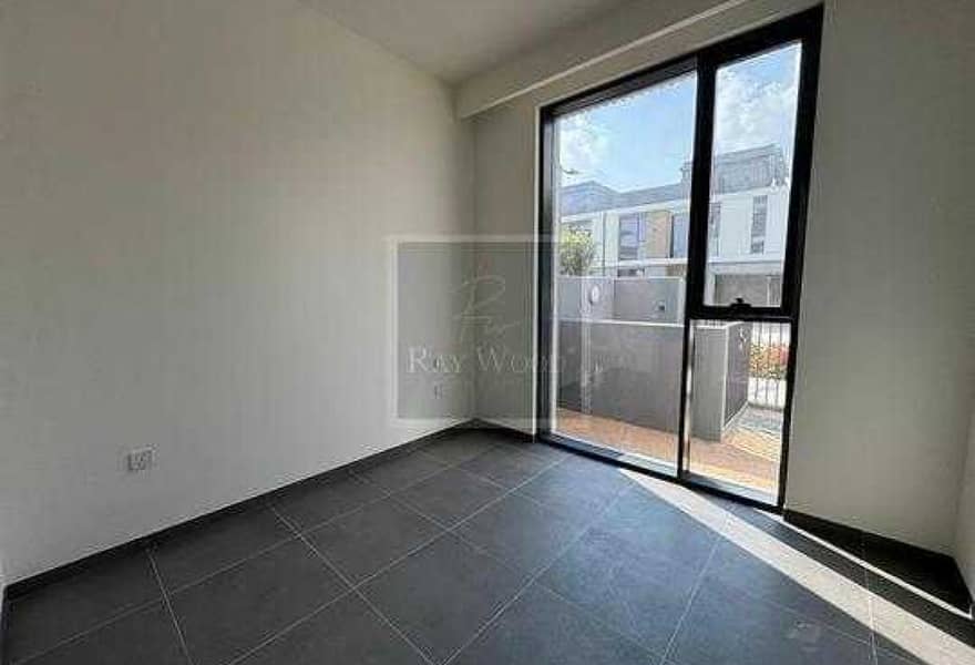 Spacious 4_Beds Twin Villas | Brand new