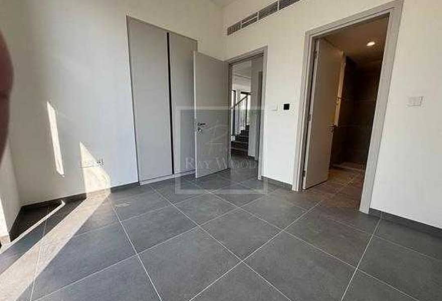 Spacious 4_Beds Twin Villas | Brand new - Image 8