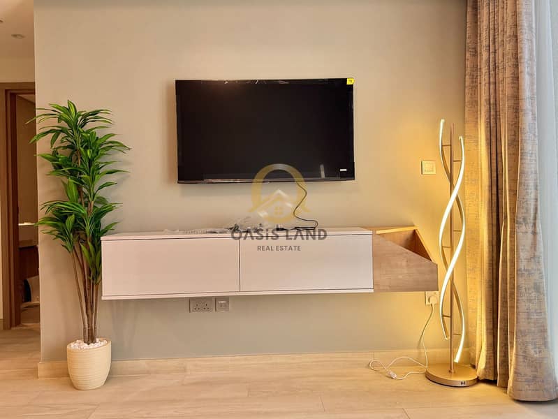 Bright & Beautiful Living | Spacious 1BHK Apartment in Azizi Riviera 4 ( Payment - 2 Chqs )