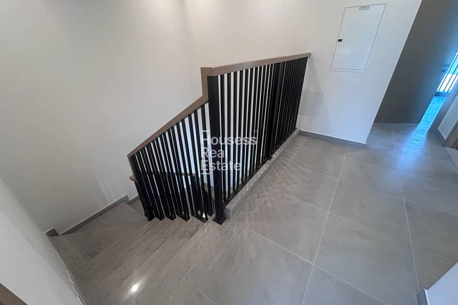 CORNER | SINGLE ROW | CLOSE TO POOL | END UNIT - Image 14