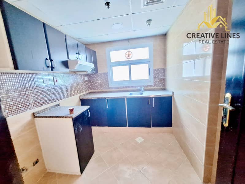 Bright & Spacious 2BHK for Bachelors | Al Noor Building 2, Dubai - Image 7