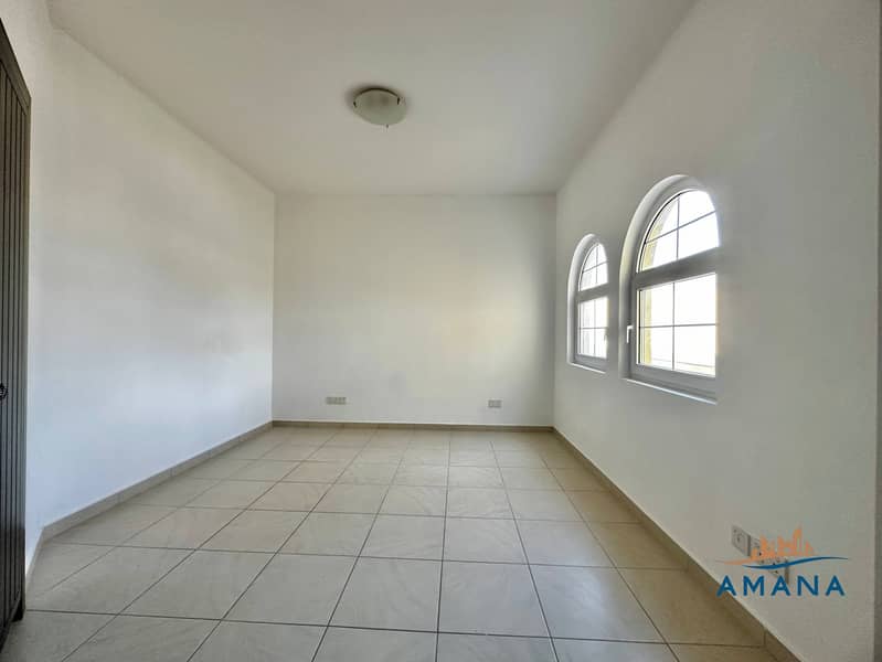 Ready For Move In Near to the Pool and Entrance - Image 8