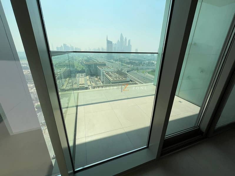 Ready to move in • Best views • Luxurious - Image 10