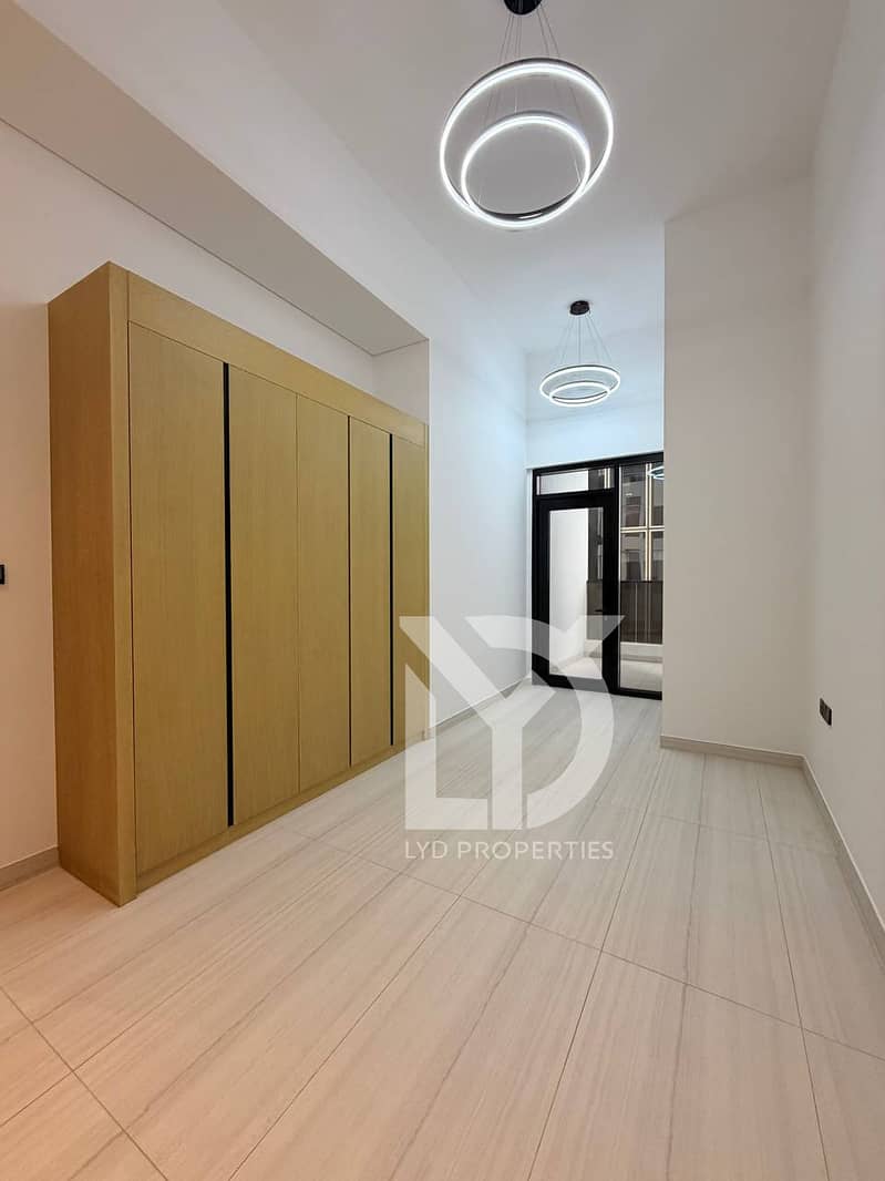 Live in Style | Elegant 3 BHK | Prime Business Bay@185000/-