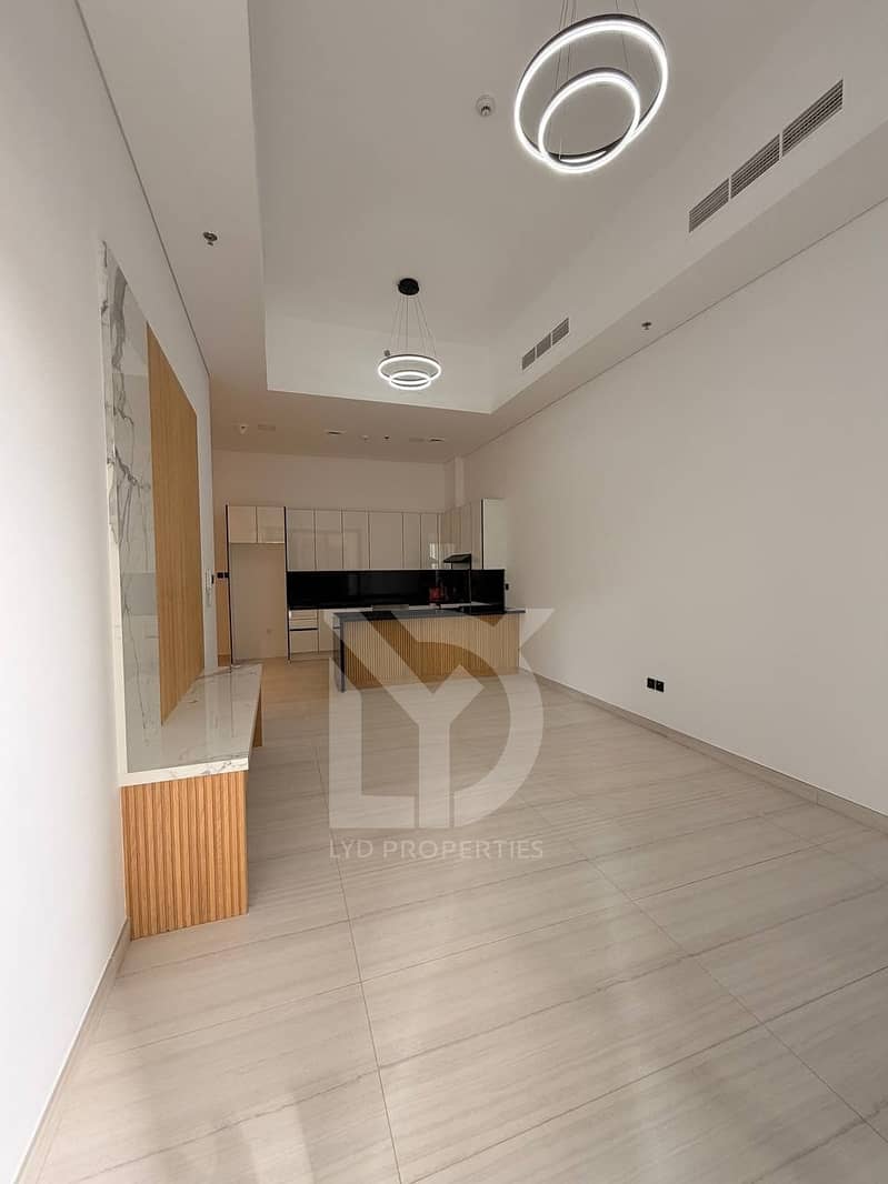 Live in Style | Elegant 3 BHK | Prime Business Bay@185000/- - Image 10