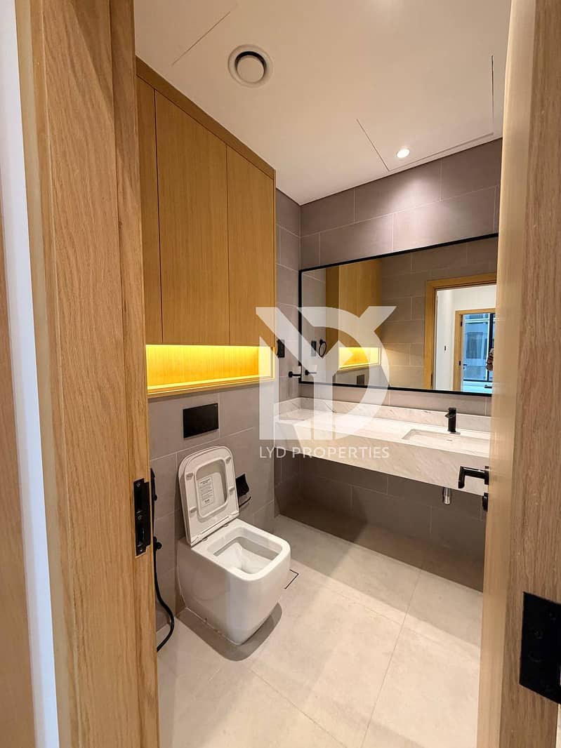 Live in Style | Elegant 3 BHK | Prime Business Bay@185000/- - Image 20