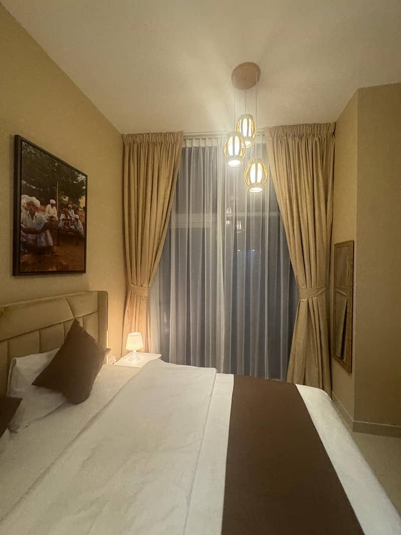 Dubai marina Free housekeeping provided every day ,Monthly 3 bedroom apartment , near JBR beach and metro station - Image 12