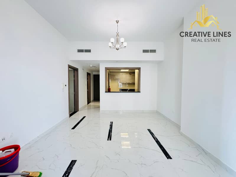 LUXURY SPACIOUS MODERN 1 BEDROOM APPARTMENT/ SAMI CLOSE KITCHEN // POOL VIEW// READY TO MOVE