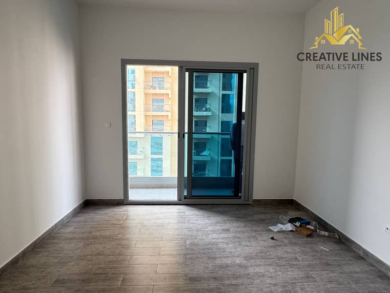 LUXURY SPACIOUS MODERN 1 BEDROOM APPARTMENT/ SAMI CLOSE KITCHEN // POOL VIEW// READY TO MOVE
