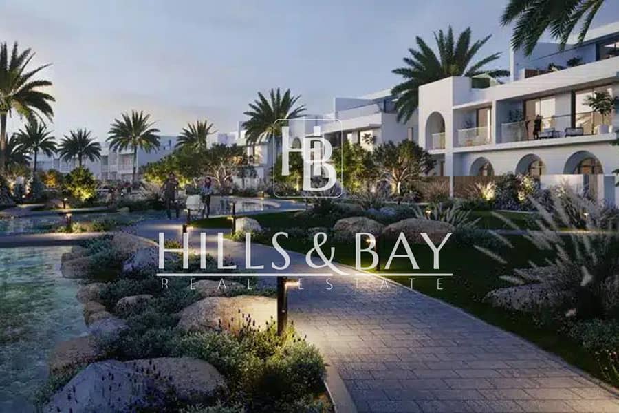 Single Row | Close to Community Center | 4BR - Image 8