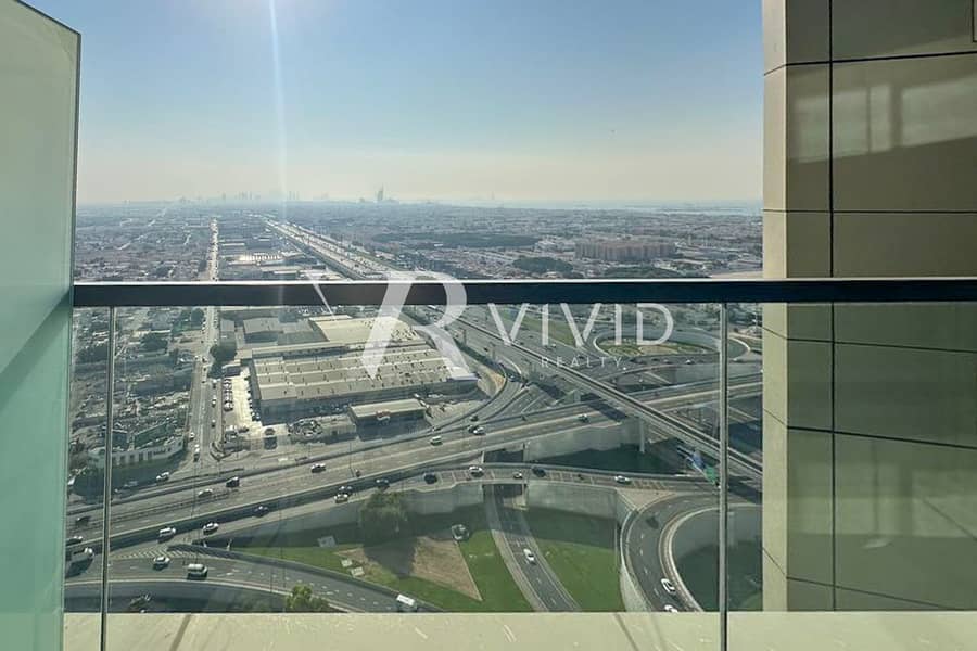 Vacant High Floor | Motivated Seller