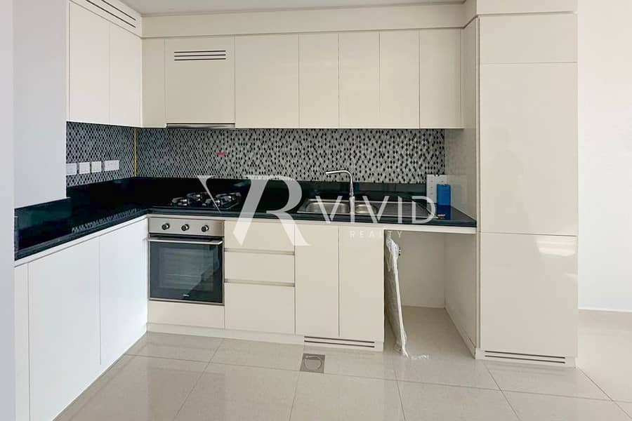 Vacant High Floor | Motivated Seller