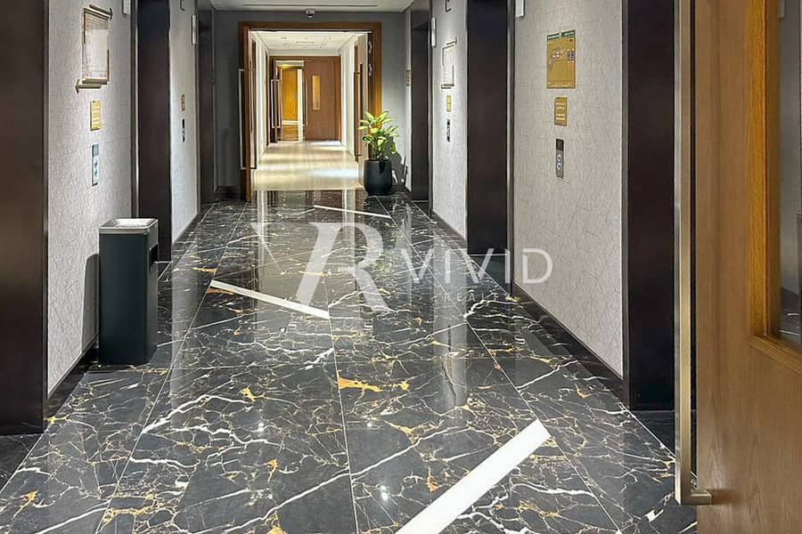 Vacant High Floor | Motivated Seller - Image 6