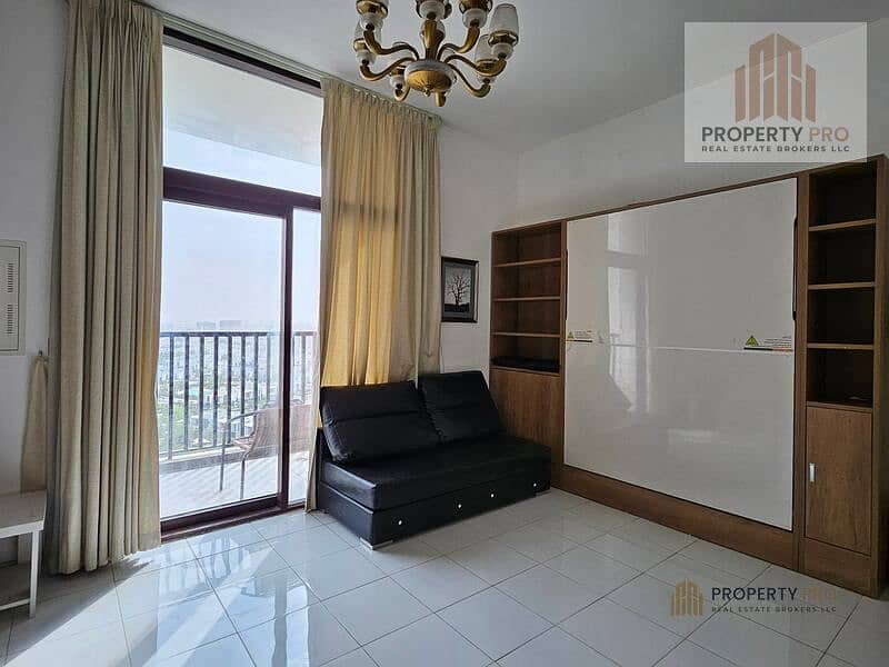 NEAR METRO| MULTIPLE CHEQUES| available NOW