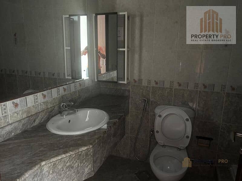 Spacious 2-Bedroom Apartment for Rent | Marina Vie