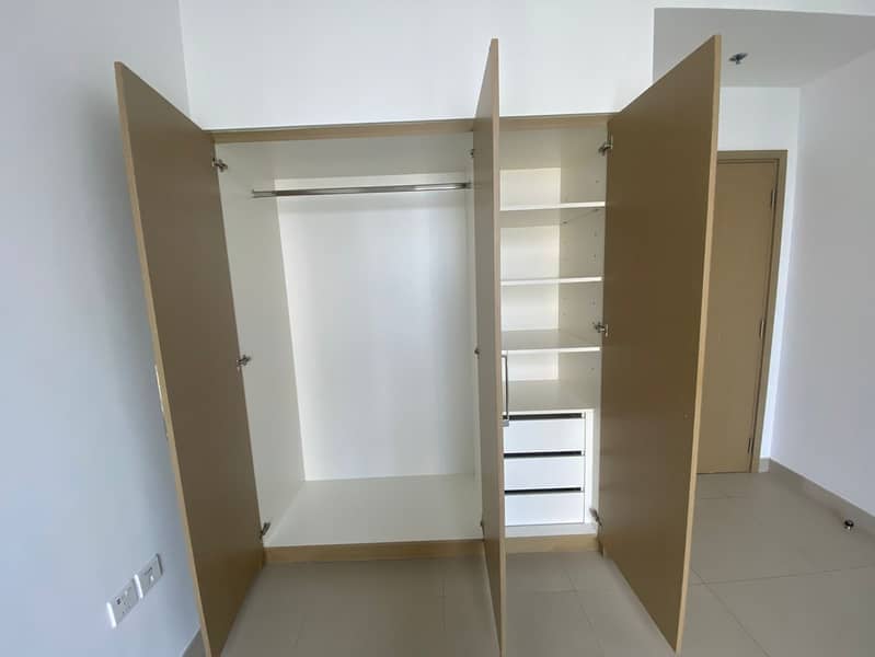 SPACIOUS 1 BHK | HIGH FLOOR | READY TO MOVE IN - Image 14