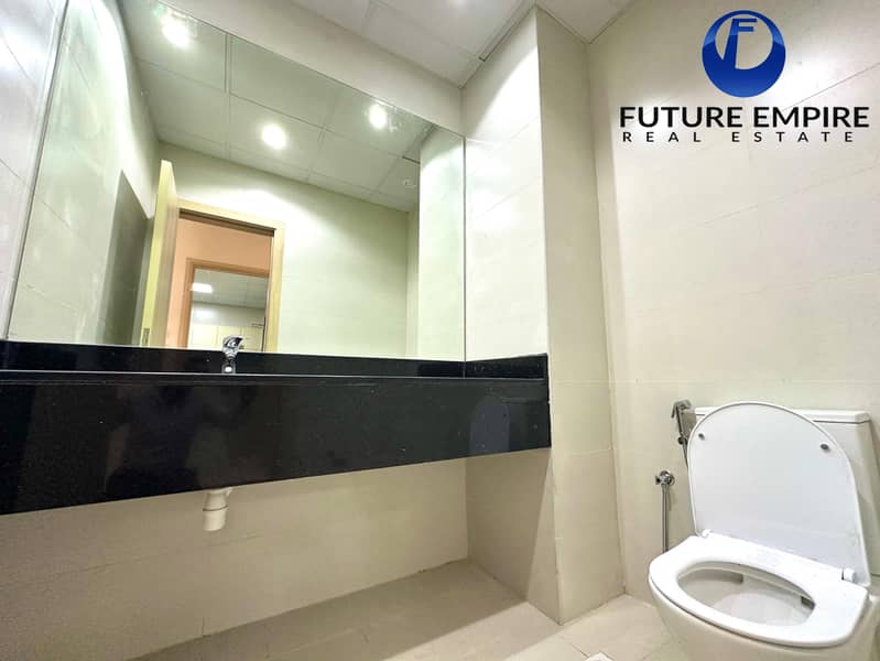 Spacious 3BHK + Maid’s Room | Vacant | Ready to Move In - Image 15