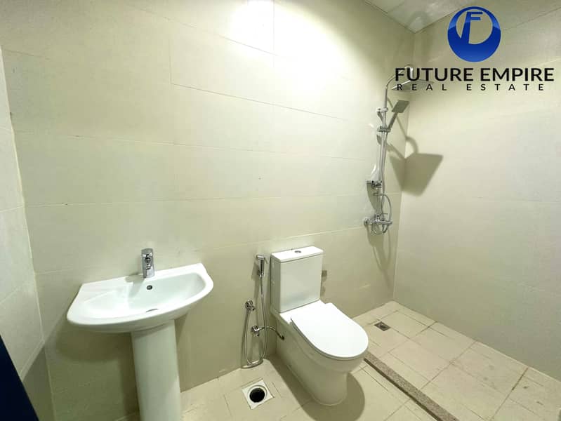 Spacious 3BHK + Maid’s Room | Vacant | Ready to Move In - Image 21