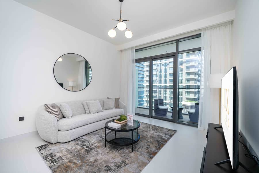 BEACH FRONT 1BR MARINA VISTA- AVAILABLE NOW