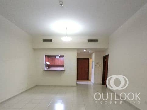 Spacious Unit I Vacant I Great Community