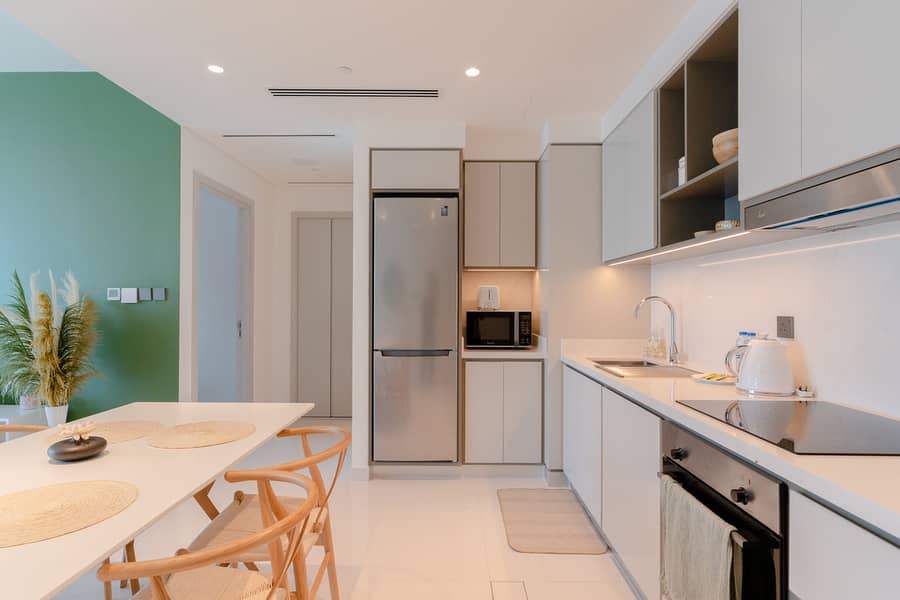 FULL SEA VIEW AND BEACH ACCESS 1BR - AVAILABLE NOW - Image 10