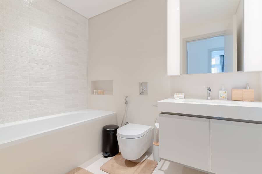 FULL SEA VIEW AND BEACH ACCESS 1BR - AVAILABLE NOW - Image 25