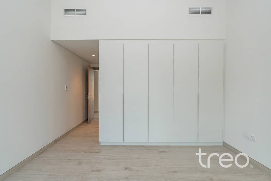 Large Plot | Landscaped | On The Pool - Image 14