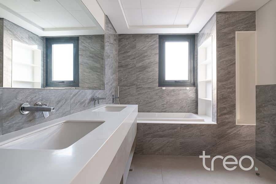 Large Plot | Landscaped | On The Pool - Image 28