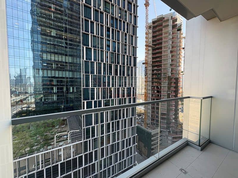 Premium Vida Living | Bright & Modern 1BR | High-Class Amenities - Image 12