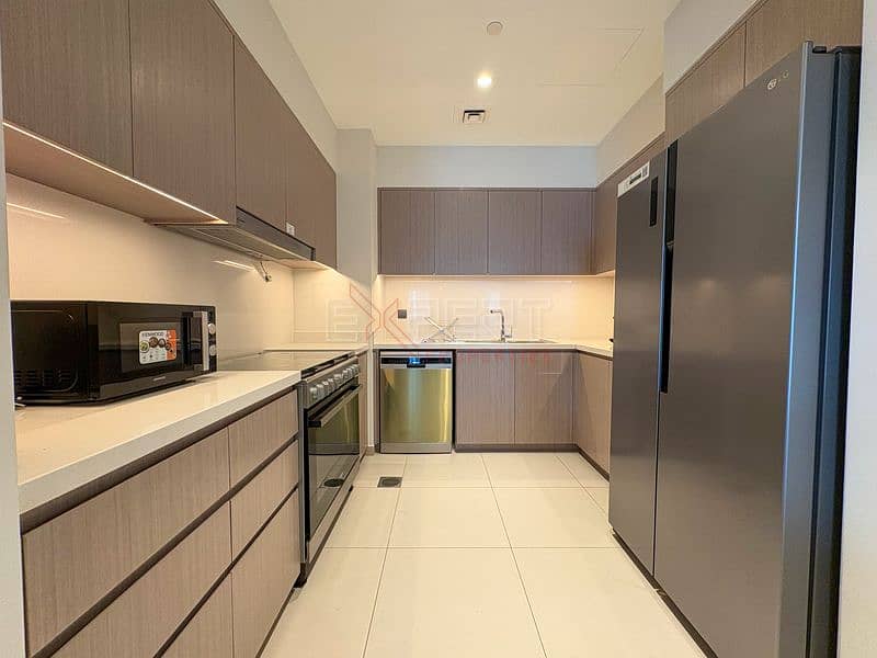 High-End 3BR | Full Burj & Boulevard Views | High-Floor Living - Image 6