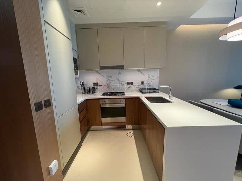 Panoramic Boulevard Views | Luxury Furnished | High Floor - Image 7