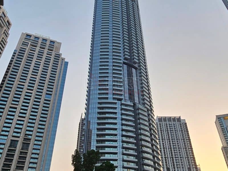 Elegant 3BR Apartment | Stunning Opera Views | Central Location - Image 21