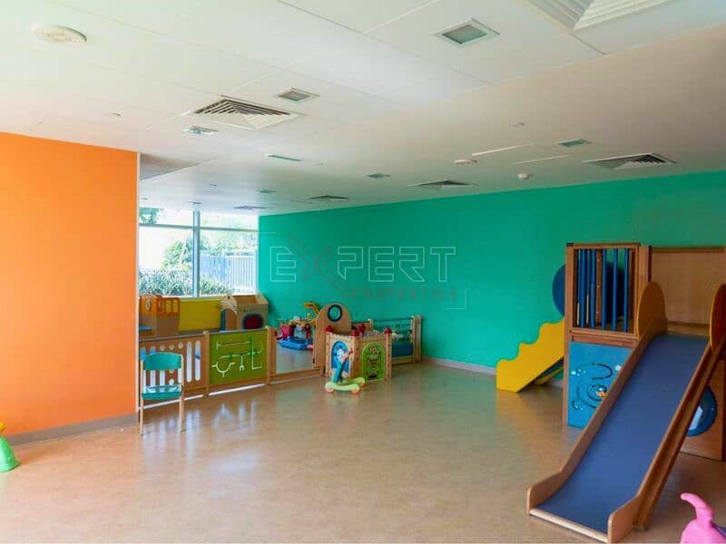 Boulevard-Facing Unit | Modern Urban Living | Perfect Location - Image 11